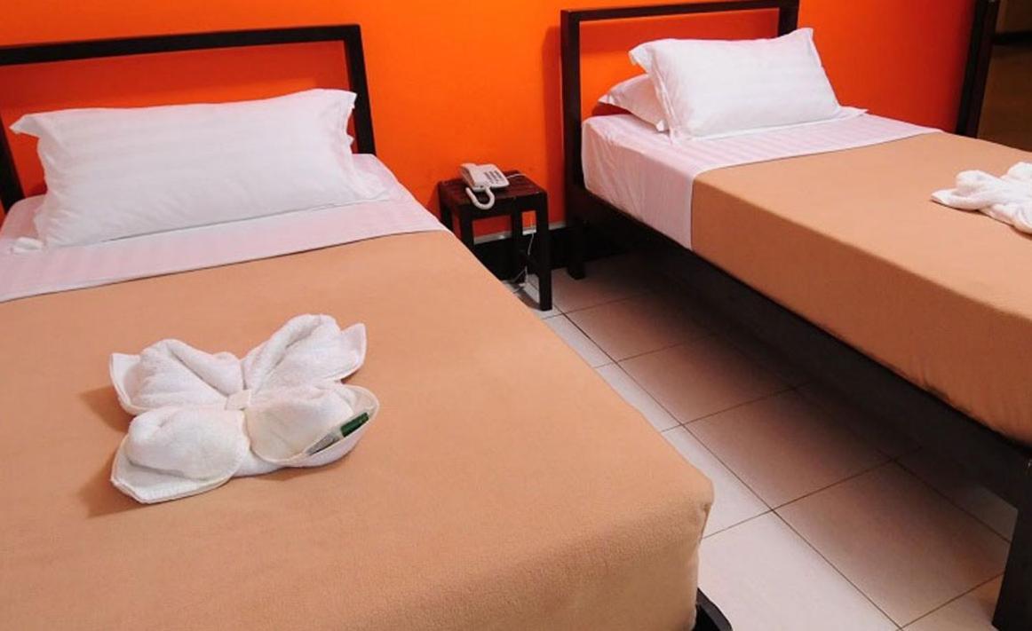 Negrense Suites Μπακολόντ Εξωτερικό φωτογραφία